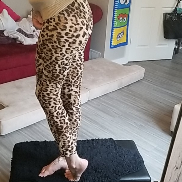 Leopard print leggings - Picture 6 of 6